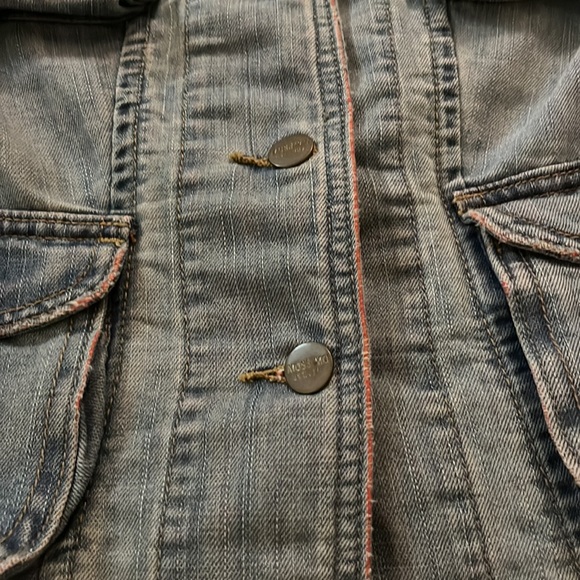 Women’s jean jacket - Picture 3 of 7